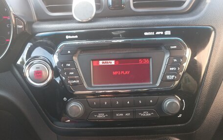 KIA Rio III рестайлинг, 2014 год, 898 000 рублей, 15 фотография