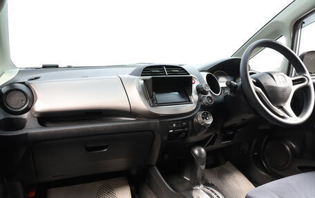 Honda Fit III, 2010 год, 729 000 рублей, 14 фотография