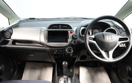 Honda Fit III, 2010 год, 729 000 рублей, 11 фотография