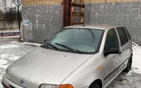 Fiat Punto III Punto Evo рестайлинг, 1998 год, 125 000 рублей, 2 фотография