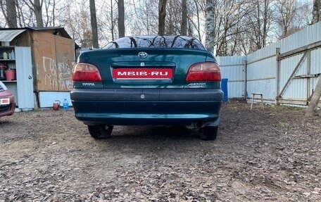 Toyota Avensis III рестайлинг, 2001 год, 545 000 рублей, 3 фотография