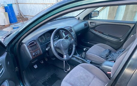 Toyota Avensis III рестайлинг, 2001 год, 545 000 рублей, 10 фотография