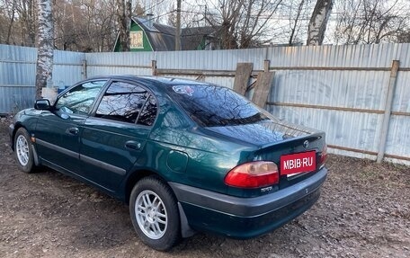 Toyota Avensis III рестайлинг, 2001 год, 545 000 рублей, 4 фотография