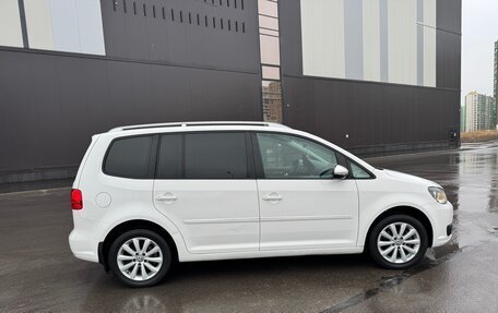 Volkswagen Touran III, 2012 год, 970 000 рублей, 7 фотография