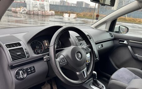 Volkswagen Touran III, 2012 год, 970 000 рублей, 26 фотография