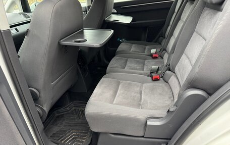 Volkswagen Touran III, 2012 год, 970 000 рублей, 29 фотография