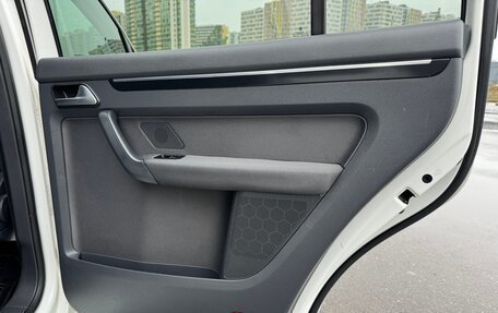 Volkswagen Touran III, 2012 год, 970 000 рублей, 30 фотография