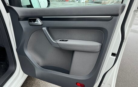 Volkswagen Touran III, 2012 год, 970 000 рублей, 32 фотография