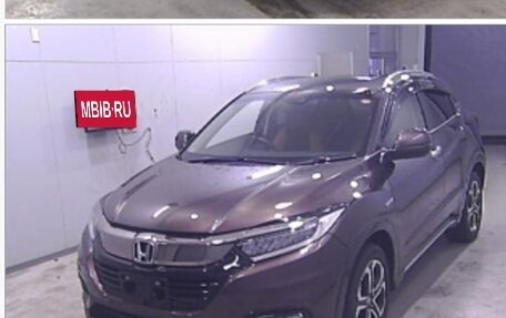 Honda Vezel, 2018 год, 2 200 000 рублей, 9 фотография