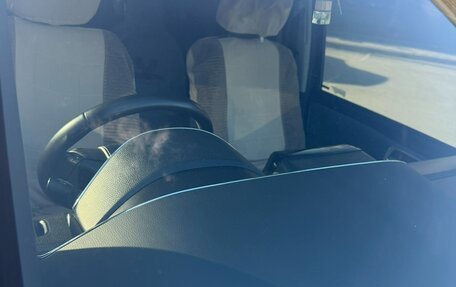 Toyota Voxy III, 2016 год, 1 800 000 рублей, 22 фотография