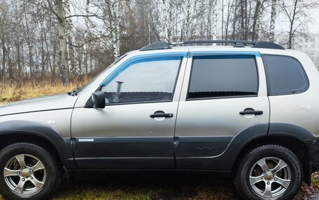 Chevrolet Niva I рестайлинг, 2011 год, 320 000 рублей, 7 фотография