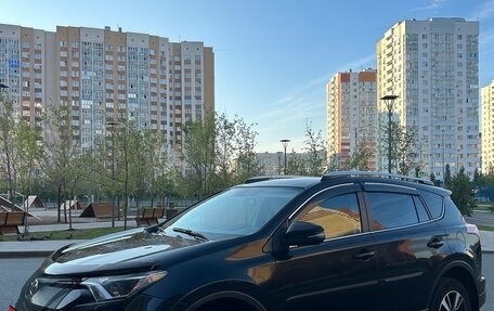 Toyota RAV4, 2017 год, 2 450 000 рублей, 1 фотография