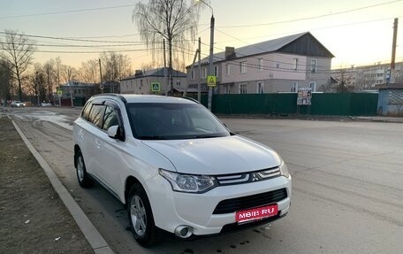 Mitsubishi Outlander III рестайлинг 3, 2012 год, 1 270 000 рублей, 1 фотография