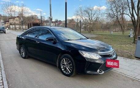 Toyota Camry, 2016 год, 2 150 000 рублей, 3 фотография