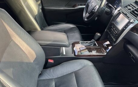 Toyota Camry, 2016 год, 2 150 000 рублей, 18 фотография