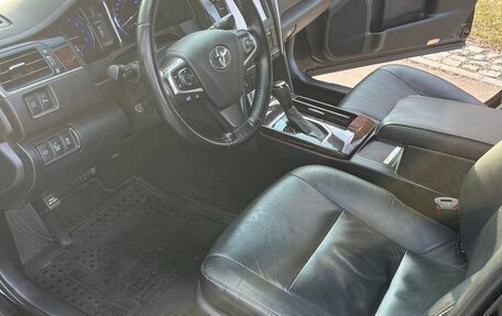 Toyota Camry, 2016 год, 2 150 000 рублей, 13 фотография