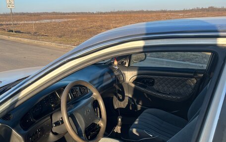 Hyundai Sonata III рестайлинг, 1998 год, 150 000 рублей, 7 фотография