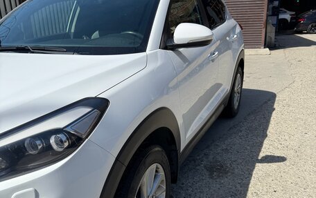 Hyundai Tucson III, 2017 год, 1 999 999 рублей, 3 фотография