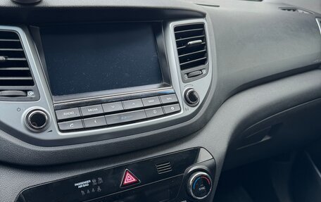 Hyundai Tucson III, 2017 год, 1 999 999 рублей, 11 фотография