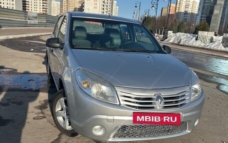 Renault Sandero I, 2013 год, 400 000 рублей, 4 фотография