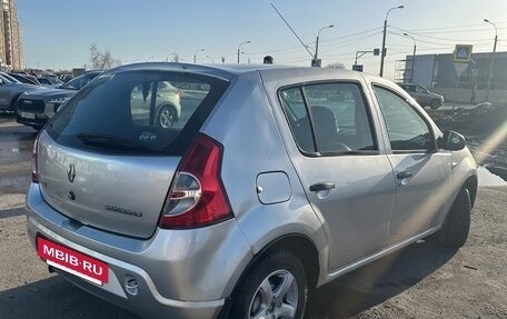 Renault Sandero I, 2013 год, 400 000 рублей, 3 фотография