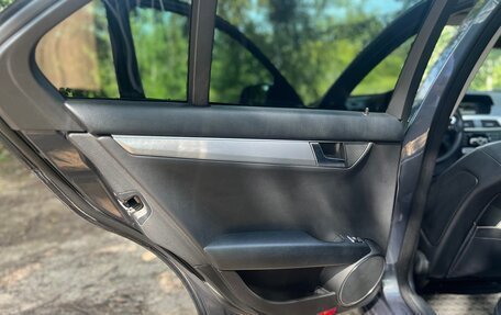 Mercedes-Benz C-Класс, 2013 год, 1 250 000 рублей, 29 фотография