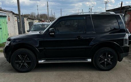 Mitsubishi Pajero IV, 2008 год, 1 750 000 рублей, 3 фотография