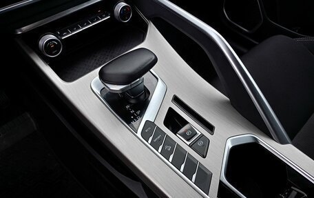 Geely Coolray I, 2022 год, 1 779 000 рублей, 11 фотография