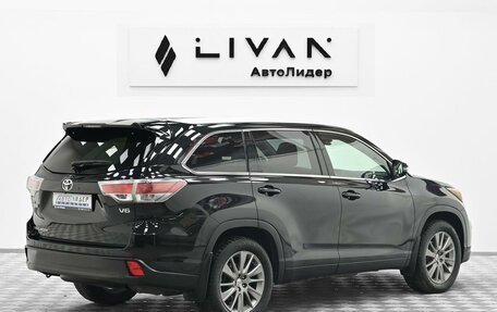 Toyota Highlander III, 2015 год, 2 895 000 рублей, 4 фотография