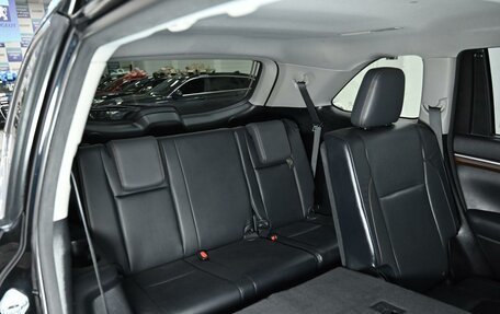 Toyota Highlander III, 2015 год, 2 895 000 рублей, 17 фотография