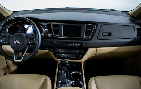 KIA Carnival III, 2019 год, 2 895 000 рублей, 13 фотография