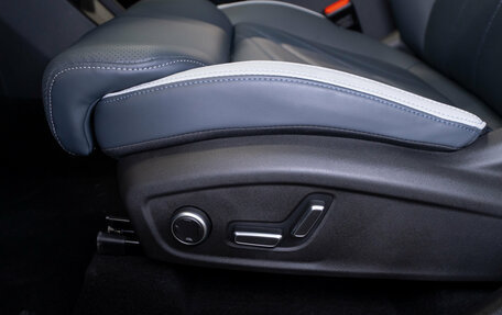 Geely Atlas, 2024 год, 3 500 000 рублей, 24 фотография