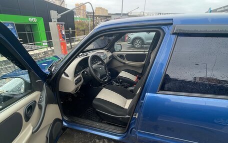 Chevrolet Niva I рестайлинг, 2006 год, 600 000 рублей, 5 фотография