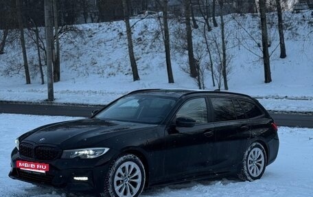 BMW 3 серия, 2020 год, 2 450 000 рублей, 2 фотография