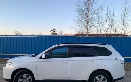 Mitsubishi Outlander III рестайлинг 3, 2012 год, 1 270 000 рублей, 3 фотография