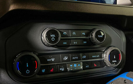 Ford Bronco, 2022 год, 8 400 000 рублей, 17 фотография