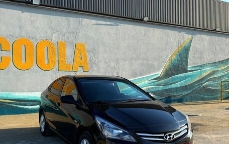 Hyundai Solaris II рестайлинг, 2016 год, 1 075 000 рублей, 2 фотография