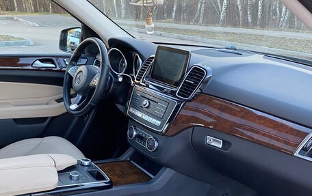 Mercedes-Benz GLE, 2017 год, 4 300 000 рублей, 19 фотография