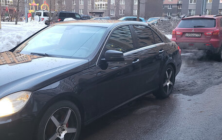 Mercedes-Benz E-Класс, 2012 год, 1 050 000 рублей, 2 фотография