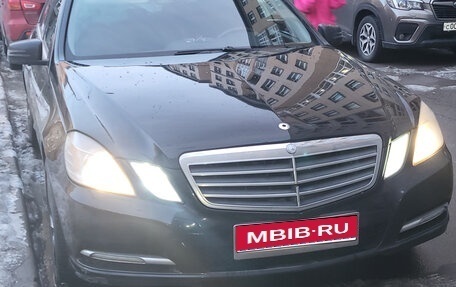 Mercedes-Benz E-Класс, 2012 год, 1 050 000 рублей, 1 фотография