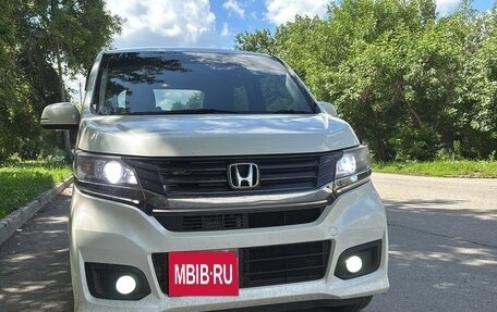Honda N-WGN I рестайлинг, 2015 год, 820 000 рублей, 1 фотография
