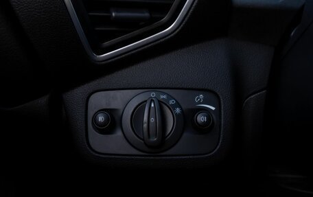 Ford Kuga III, 2016 год, 1 235 000 рублей, 13 фотография