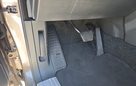 Land Rover Range Rover III, 2012 год, 2 800 000 рублей, 15 фотография