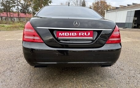Mercedes-Benz S-Класс, 2010 год, 2 000 000 рублей, 21 фотография