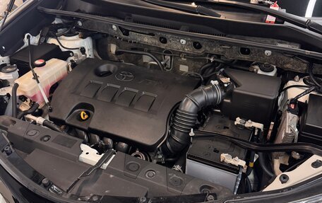 Toyota RAV4, 2015 год, 2 655 000 рублей, 7 фотография