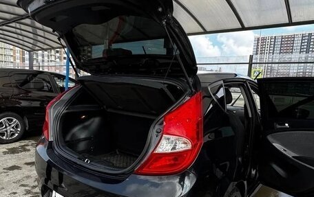 Hyundai Solaris II рестайлинг, 2011 год, 710 000 рублей, 3 фотография