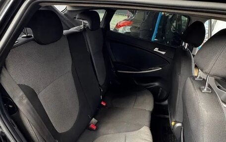 Hyundai Solaris II рестайлинг, 2011 год, 710 000 рублей, 9 фотография