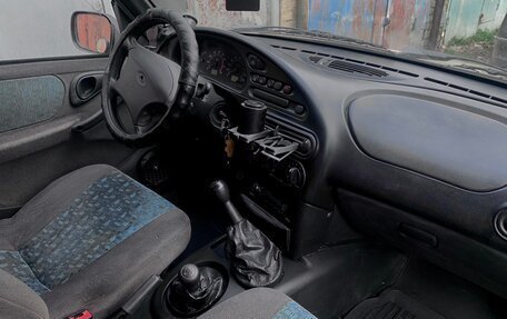 Chevrolet Niva I рестайлинг, 2005 год, 300 000 рублей, 5 фотография