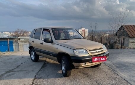 Chevrolet Niva I рестайлинг, 2005 год, 300 000 рублей, 2 фотография