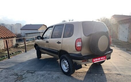 Chevrolet Niva I рестайлинг, 2005 год, 300 000 рублей, 3 фотография